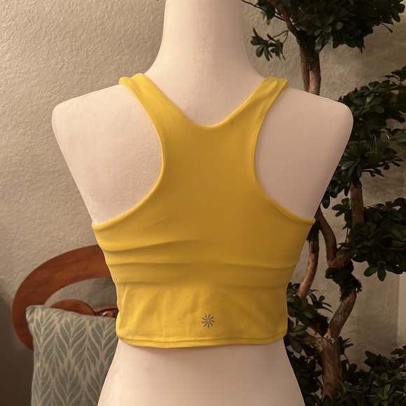 Athleta Conscious Crop - Picture 3 of 6